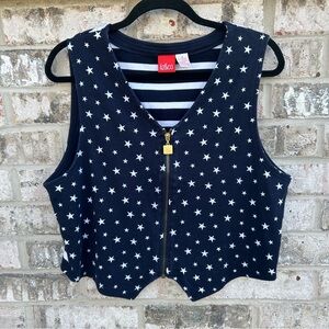 Liz & Co. Blue and White Stars Stripes Pattern Vest